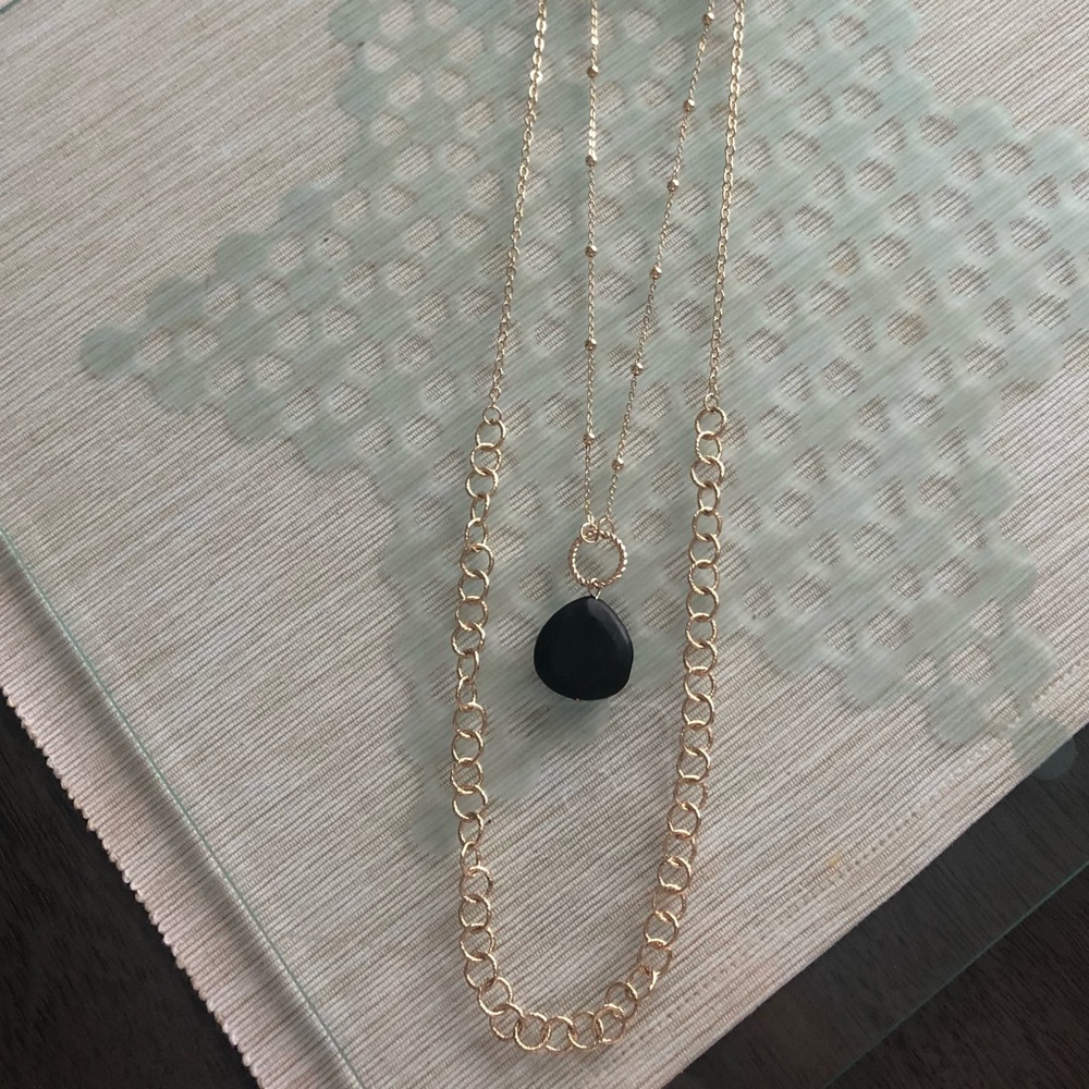 Black Stone Pendant! Gorgeous necklace w BONUS! - Picture 2 of 4